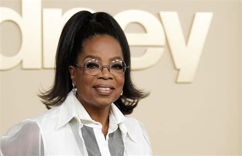 Oprah reflects upon book club as she announces 100th pick