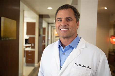 Oral Surgeon That Takes Molina Insurance