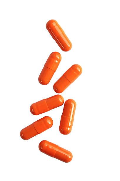 Orange capsule no markings. Today, I noticed my morning intake of tablets was one short of what it should be. The problem was that several of the tablets were simply plain white with no markings, and so it was impossible to determine which was the missing tablet. This is likely to be a problem encountered by many patients — what is the … 