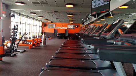 Orange gym. 