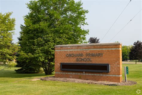 Orchard Primary School in Almont, MI - Elementary Schools .org