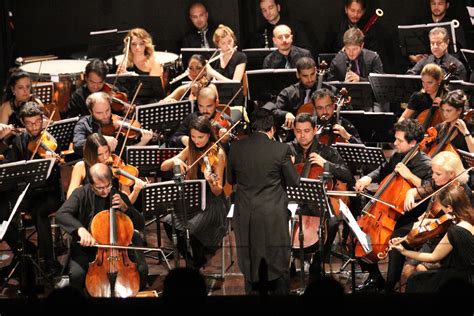 Orchestra’Sion & Ayşegül Sarıca. 