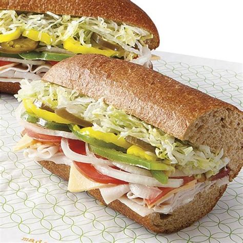 Order publix sub. Jul 23, 2021 ... Most of us remember our very first Pub Sub, and over the years have perfected our orders. We won't mention them by name, but other sandwich ... 
