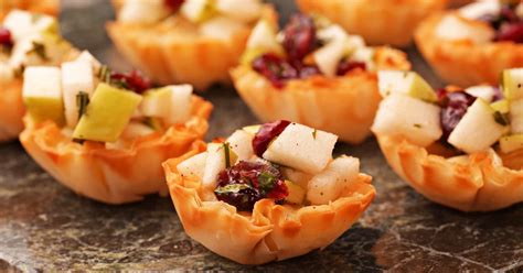 Ordourves. Jun 28, 2020 - Explore Shirley Ross's board "Ordourves" on Pinterest. See more ideas about appetizer snacks, cooking recipes, appetizer recipes. 