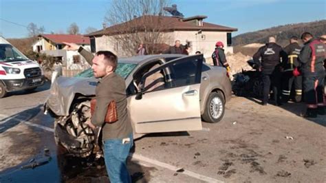 Ordu’da iki otomobil kafa kafaya çarpıştı: 2 ölü, 2 yaralı