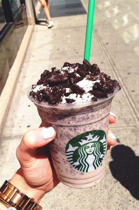 Oreo starbucks drink. Jul 3, 2012 ... Mocha Cookie Frozen Coffee has delicious Oreos that are crumbled into a rich frozen mocha that you can make from home! Yum! 