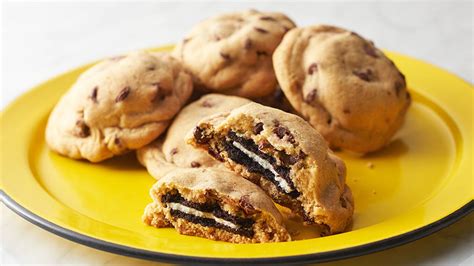 Oreo-Stuffed Chocolate Chip Cookies Recipe - Tablespoon.com