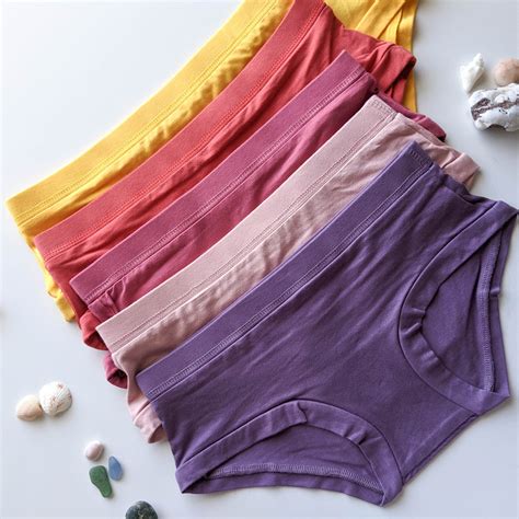 Organic cotton underware. Girls' Underwear In Organic Cotton With Stretch 7-Pack. Sale Price: $54.00. Quick Buy Training Underwear In Organic Cotton 5-Pack. Sale Price: $50.00. 4 colors available 
