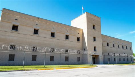 Orient road jail visitation.  Sheriff's Operations Center 2008 E.  Fin...