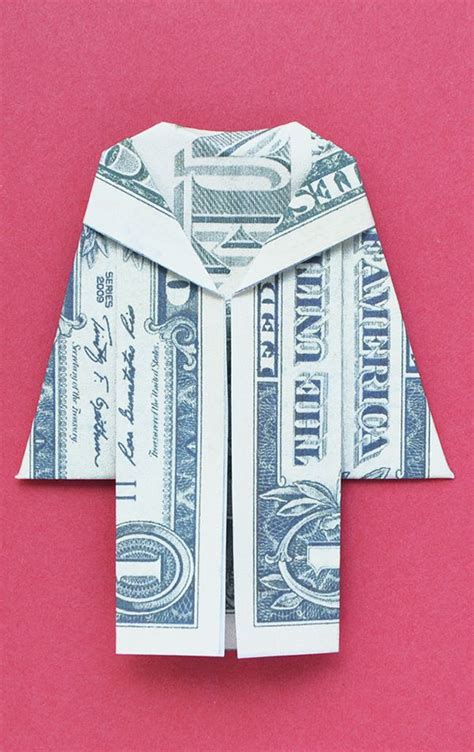 My MONEY GRADUATION GOWN | Easy Dollar Origami | Clothes Coat | Tutorial DIY by NProkuda The money graduation gown is an easy origami out of one dollar bill. …. 