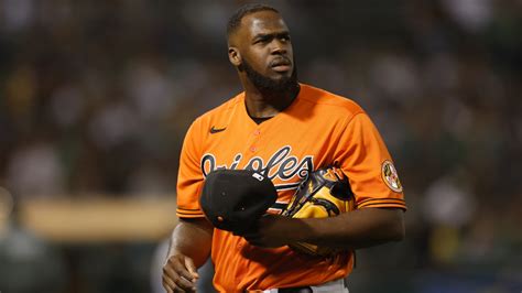 Orioles All-Star closer Félix Bautista to undergo Tommy John surgery, miss postseason and likely all of 2024