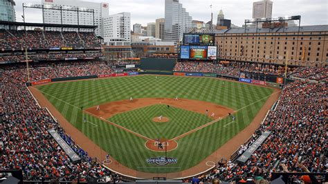 Orioles announce new 30-year deal to stay at Camden Yards