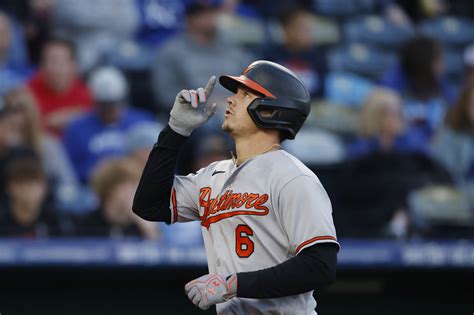 Orioles extend April fortunes into May with 11-7 win over Royals behind Ryan Mountcastle’s two homers
