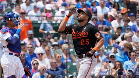 Orioles overcome miscues in field, on base to beat Cubs, 6-3, avoid sweep