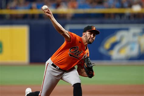 Orioles rally in 9th to beat Rays, 6-5, and reclaim sole possession of AL East lead