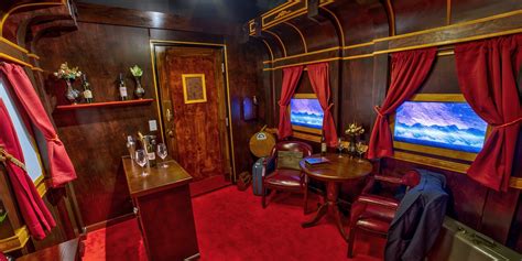 Orlando escape rooms. Sep 23, 2019 ... Their rooms open as early as 9:00 am and run all day, with some of the rooms ending as late as 11:50 pm. Upon entering Orlando's location of The ... 