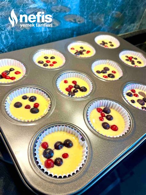 Orman Meyveli Cupcake. 