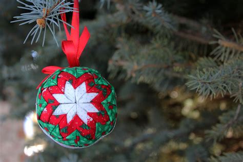 Ornaments Creating Handmade Tree Decorations