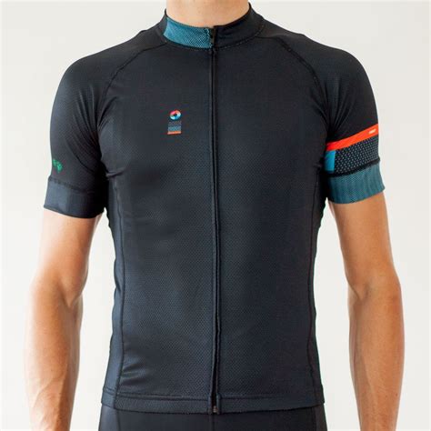 Ornot cycling. Ornot is a San Francisco based cycling apparel brand that was designed to handle the varying microclimates the area is known for. In this review, we’ll be specifically looking at two items in their lineup: the Micro Grid Long Sleeve jersey and the Cargo Bib Shorts. Both items utilize sustainable materials, high tech fabrics and have … 