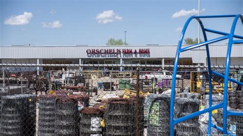 Oct 12, 2022 · The Sioux City-based Bomgaars farm store chain will become the nation's second-largest farm and ranch retailer after acquiring 73 Orscheln Farm and Home stores, the company announced in a news ....