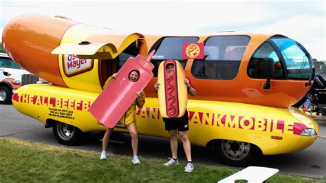 Oscar Mayer's Frankmobile rolls into St. Louis this weekend