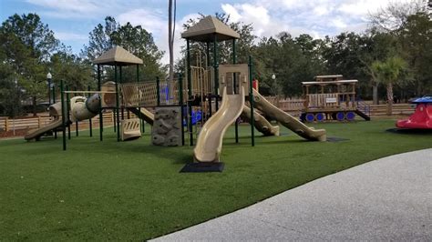 Oscar frazier park. A Bluffton neighborhood has asked residents for feedback about a proposed dog park at Oscar Frazier Park, according to WJCL. Residents in Bluffton Park recently received notices on their doors ... 