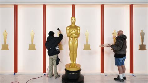 Oscars race: Clock ticks for buffs to binge nominated films