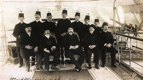 Osmanlı hanedanı ne zaman sürgün edildi