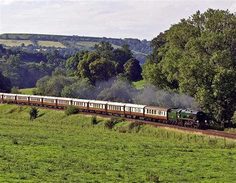 Ost-West Express - Rail Tours Great Rail Journeys