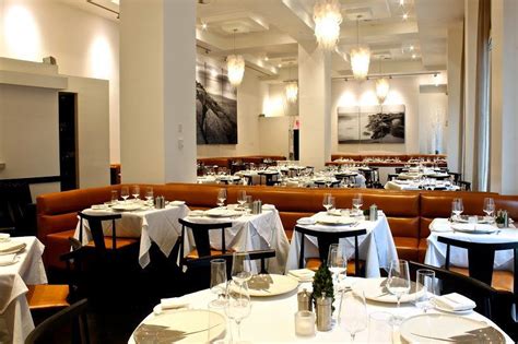 Ostra restaurant boston. Ostra. 4.8. 4178 Reviews. $31 to $50. Seafood. Top tags: Good for special occasions. Fancy. Great for fine wines. A Contemporary Mediterranean Restaurant featuring both innovative & … 