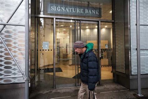Otcmkts sbny. Regional bank New York Community Bancorp (NYSE:NYCB) became a hot stock in March when it agreed to buy most of the deposits and $13 billion in loans of the failed Signature Bank (OTCMKTS:SBNY).In ... 