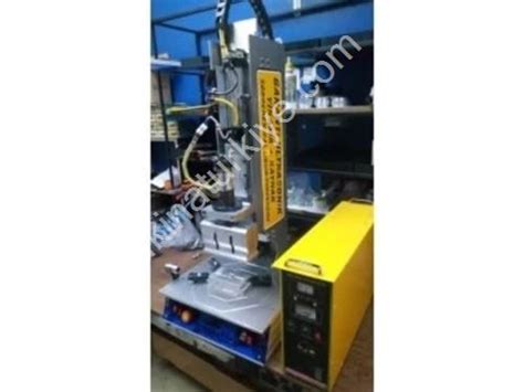 Otomotiv Far Ultrasonik Kaynak Makinesi Uygulamaları |LINGKE .