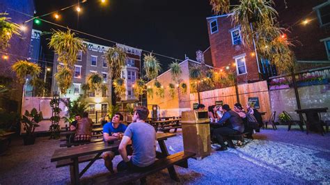 Otr bars. 02-Dec-2016 ... The owner of Over-the-Rhine's newest bar wants people to stop saying the neighborhood feels like Portland or Brooklyn and start recognizing ... 