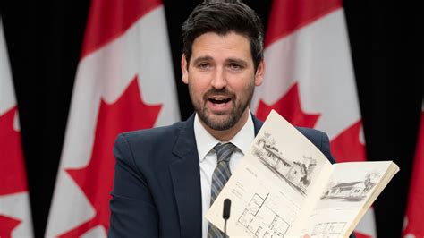Ottawa to launch pre-approved home design catalogue, bring back post-war effort