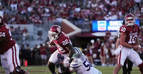 Kansas — a team with no wins vs. FBS teams since October 2019 — had undefeated No. 3 Oklahoma in deep trouble. With the Sooners leading 28-17 with 5:56 to play, Jayhawks QB Jason Bean tossed a .... 