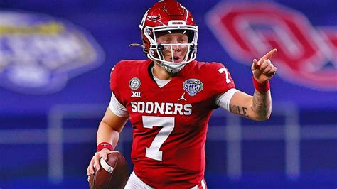 Ou quarterback 2020. Oct 22, 2021 · Then Riley had Williams, the dual-threat quarterback from 200-year-old Gonzaga College High in Washington who committed to Oklahoma on July 4, 2020, as he ascended to No. 1 on the Rivals Class of ... 