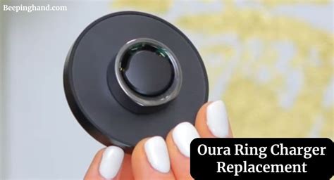 2022-09-07 by Oskar Fällman The Oura Ring uses a charging dock specifically made for the ring. It uses wireless charging to recharge the ring's battery. It's not possible to use any standard wireless charging pad so you need to get the official one from Oura. It's now possible to buy a replacement charging set from the official Oura website.. 