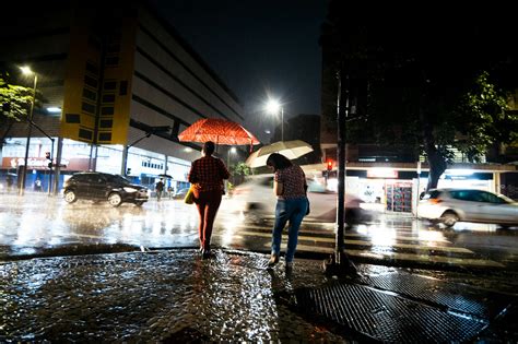 Out of focus lights on rainy weather · Free Stock Photo - Pexels