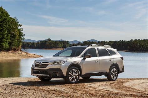 Outback reviews. Check out the 2019 Subaru Outback review with our experienced BuzzScore Rating. Pros and cons of the 2019 Subaru Outback Station Wagon car: photos, video, comparisons, news. Also read our test ... 