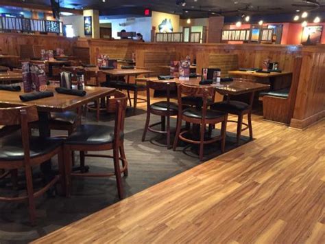 Outback steakhouse kentwood reviews. When it comes to dining out, few restaurants can match the mouth-watering offerings of Outback Steakhouse. Known for their delicious steaks and Australian-inspired dishes, Outback ... 