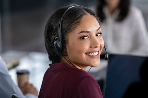 Outbound call center tips & best practices CallMiner