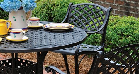 Outdoor Furniture Metal Frame Refinishing - Sandblasting