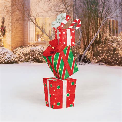 Outdoor Gift Box Decorations