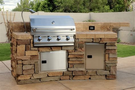 Outdoor Grill Photos and Premium High Res Pictures