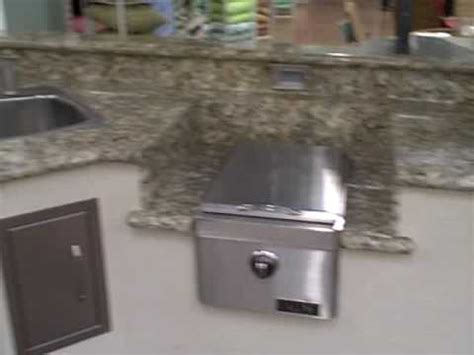 Outdoor Kitchen ($50,000. Calise Island) - YouTube