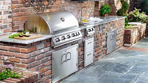 Outdoor Kitchen Costs – Estimates, Tips, Hidden Expenses : …