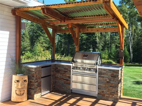 Outdoor kitchen. Check out this Pinterest board for examples of rustic elements incorporated into outdoor kitchens. Coastal Outdoor Kitchen Pinterest Board Modern (a distinct but recent time period) and contemporary (present-day) designs can keep your outdoor kitchen on the cutting edge of style. See this board for some great examples. 