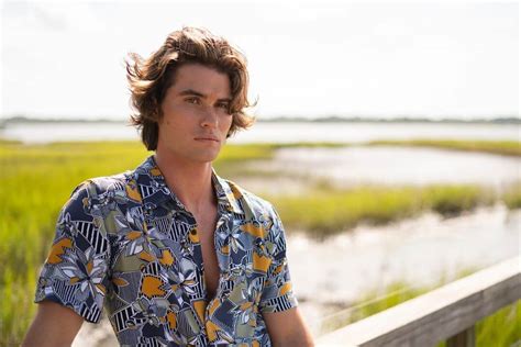 Outer banks hairstyles guys. No, Netflix has not announced the release date yet for Outer Banks season 4. And, it’ll most likely be a while before Netflix announces this juicy information, given they are not done filming ... 