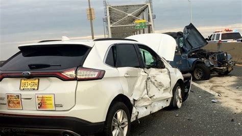 Outerbridge crossing accident. A multi-vehicle accident blocking the left lane of the Staten Island-bound Outerbridge Crossing has been cleared. The crash, which occurred just as rush hour began, slowed traffic into Staten ... 