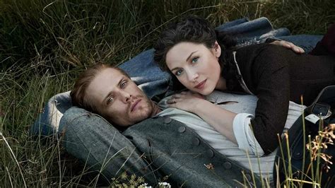 Outlander fans are all doing the same thing after season six …